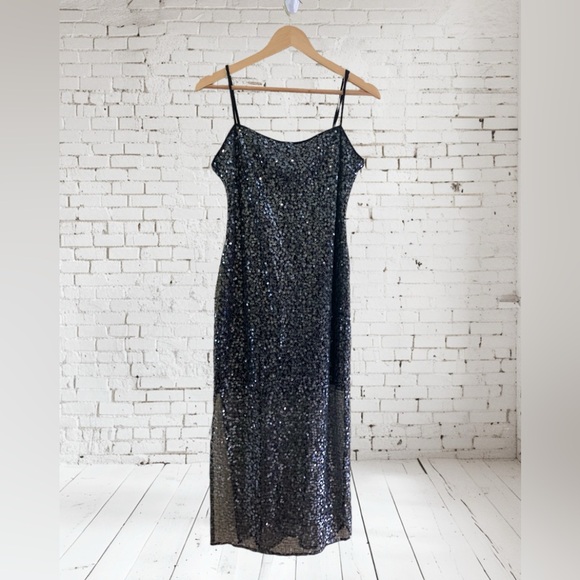 ASTR The Label Jewel Midi Dress Size Large Excellent Condition - Picture 4 of 7